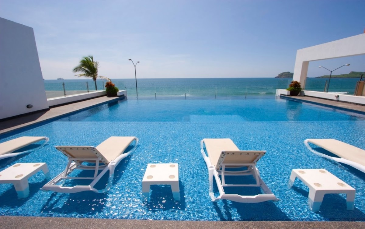 Coral Island Hotel & Spa