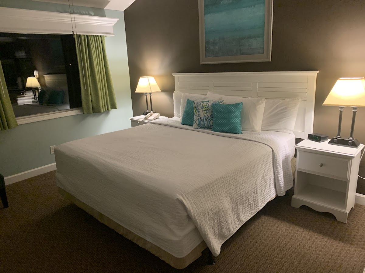Country Club Villas