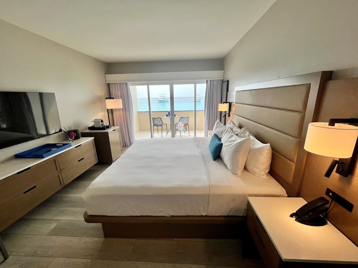 Divi Flamingo Beach Resort