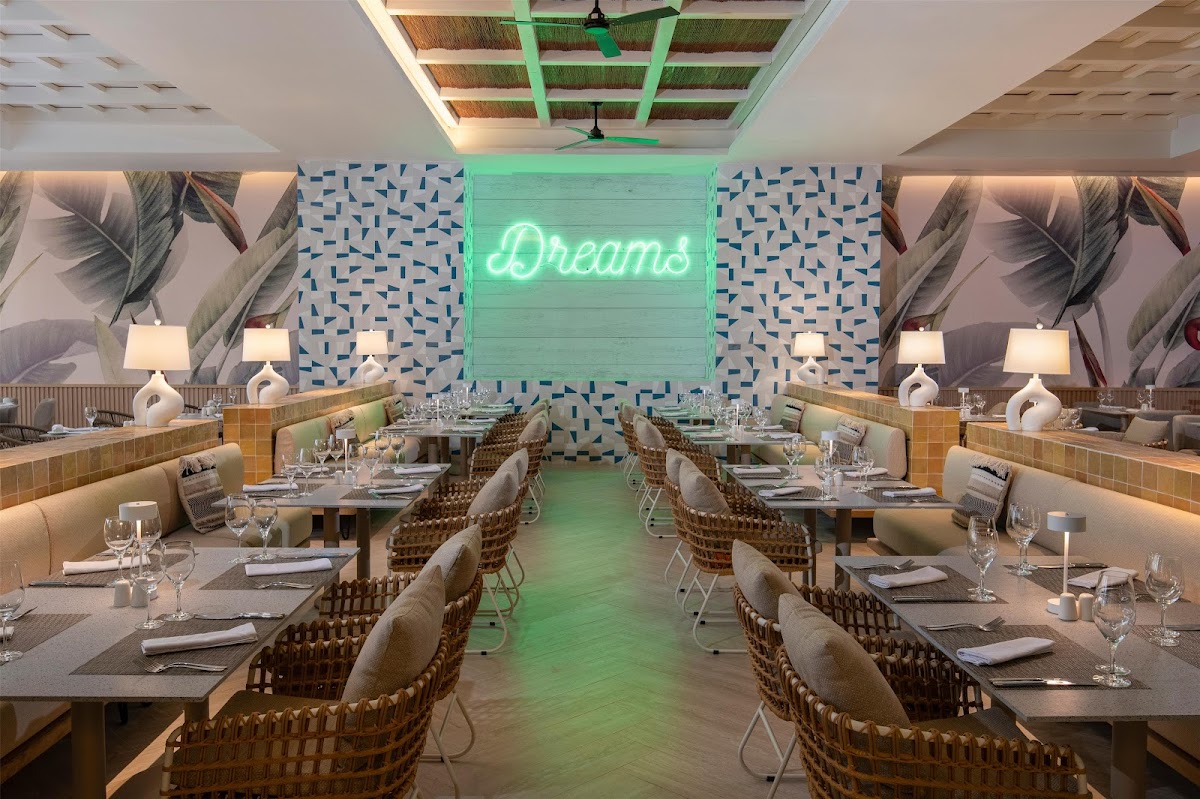 Dreams Playa Esmeralda Resort & Spa