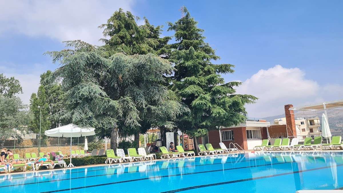 Ehden Country Club