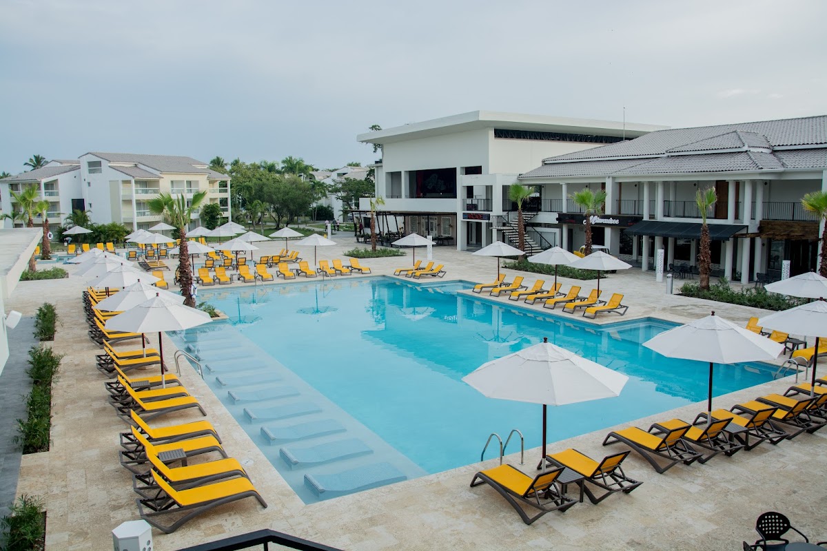 Forest Beach Club by Hodelpa