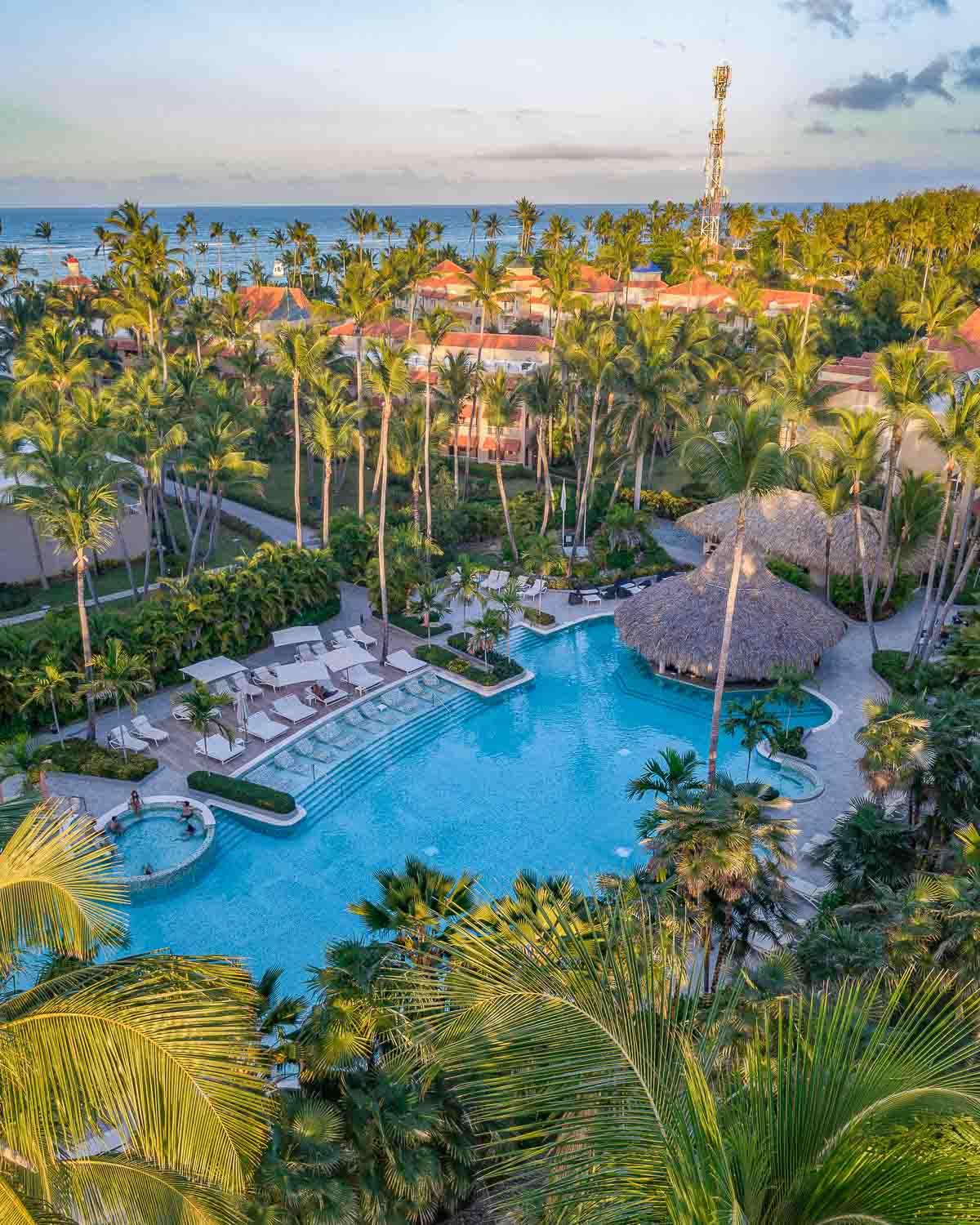 Grand Palladium Palace Resort & Spa