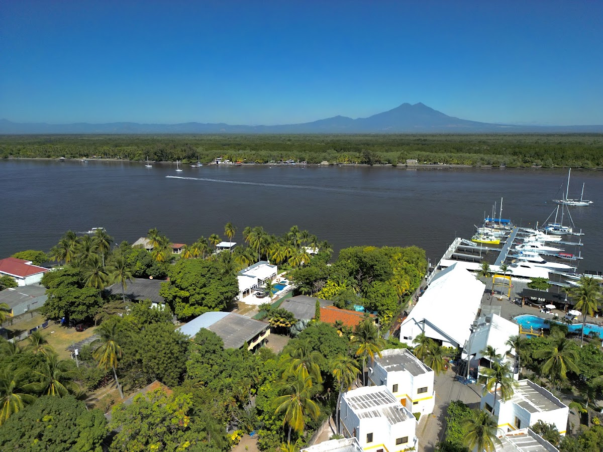 Hotel Bahía del Sol All Suites Marina & Beach Resort