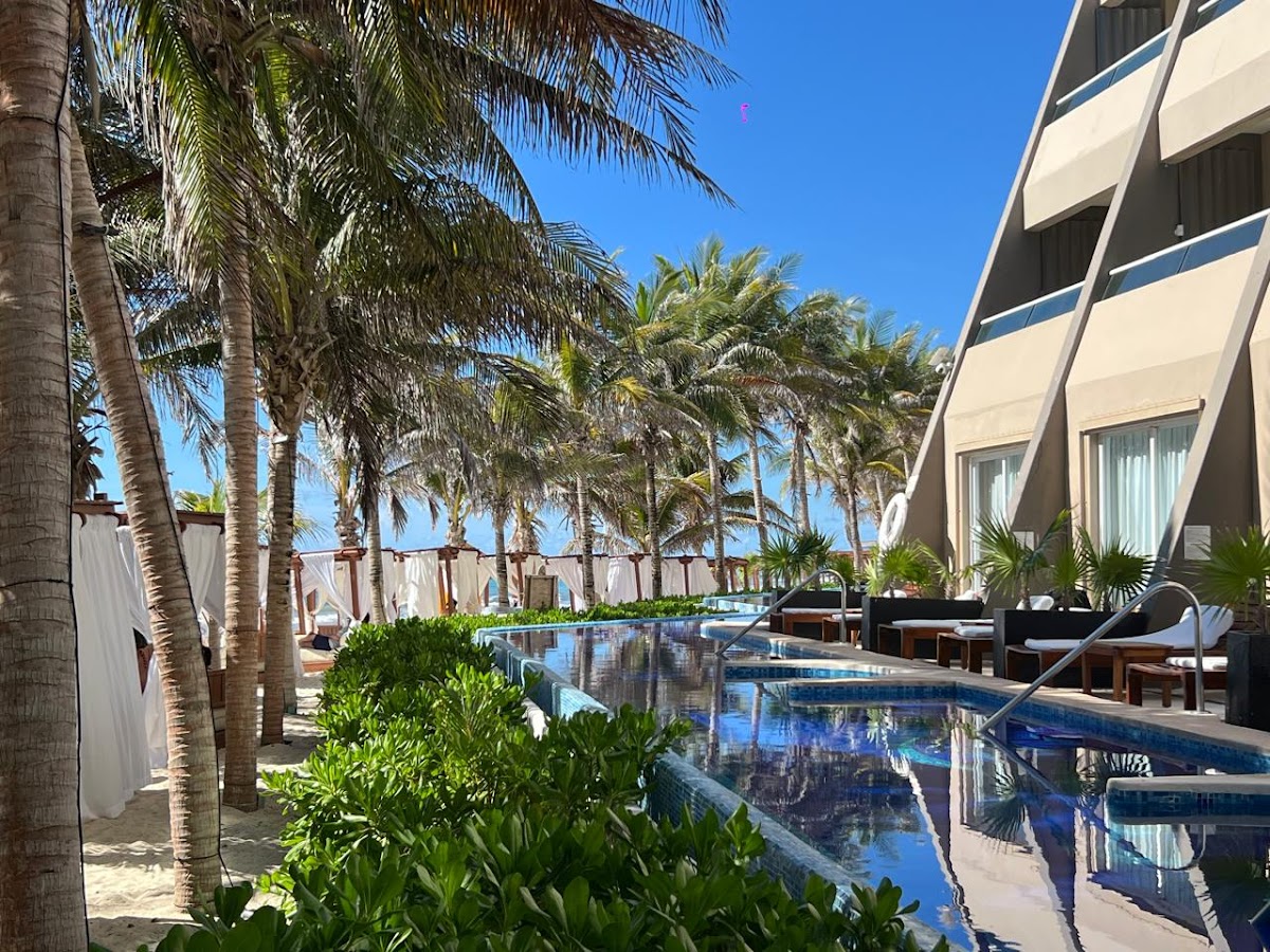 Hotel Flamingo Cancun Resort