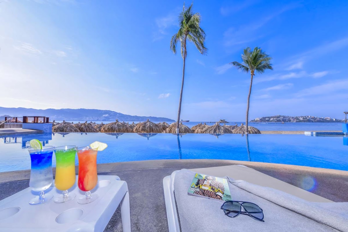 Hotel Krystal Beach Club