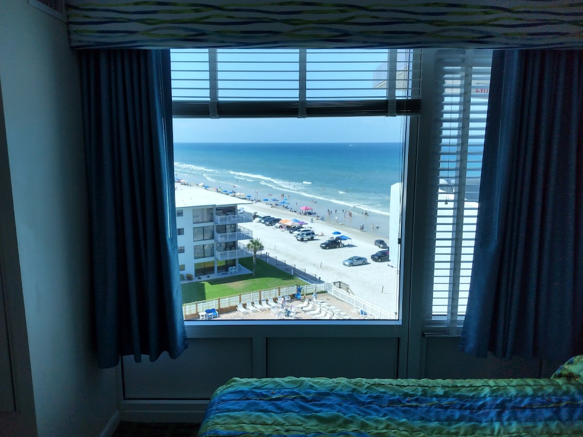 Islander Beach Resort