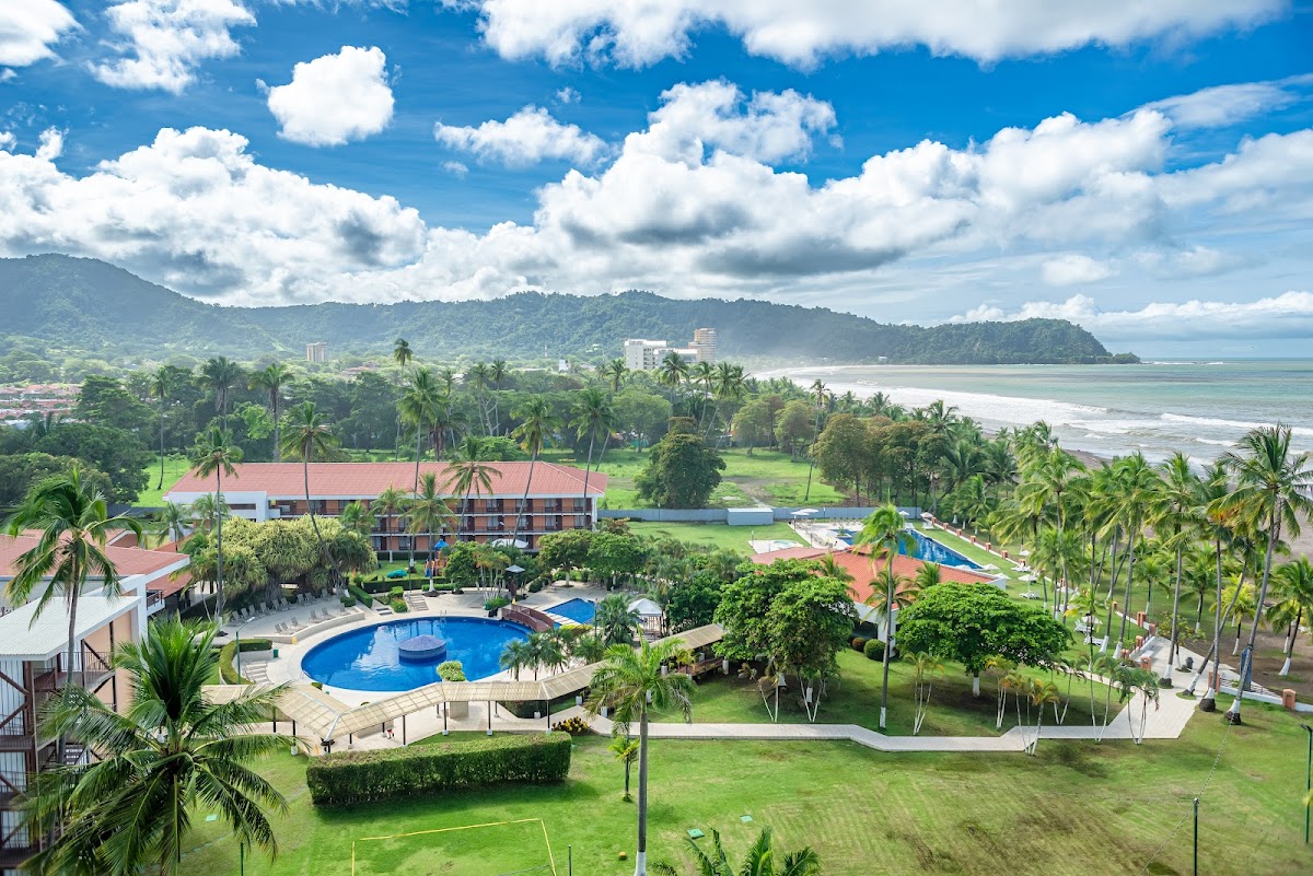 Jacó Beach Hotel & Club