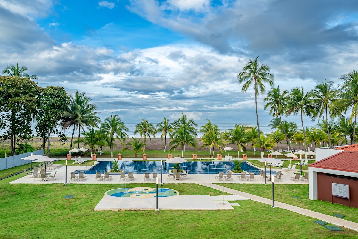 Jacó Beach Hotel & Club