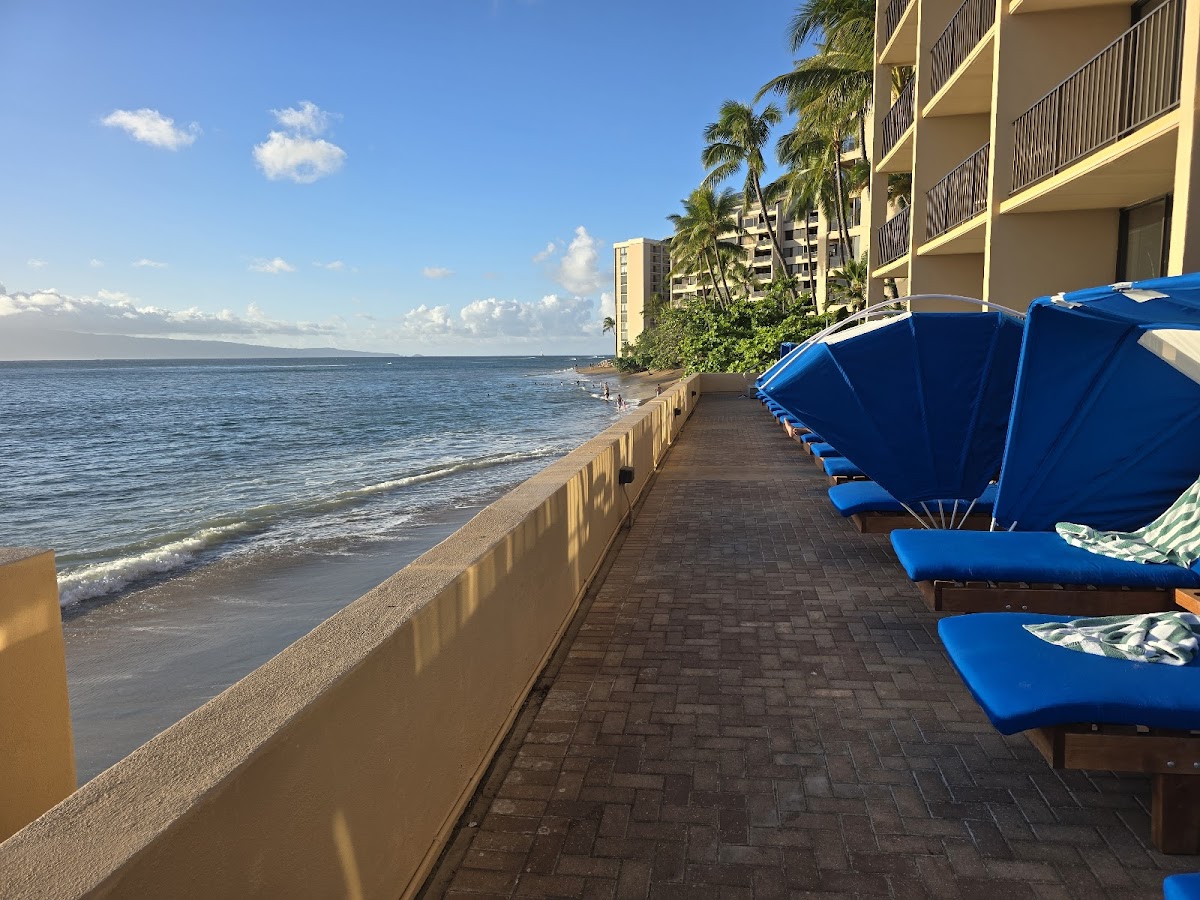 Kahana Beach Resort