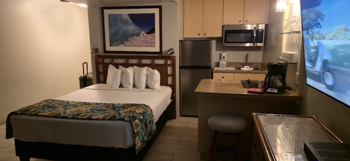 Kahana Beach Resort