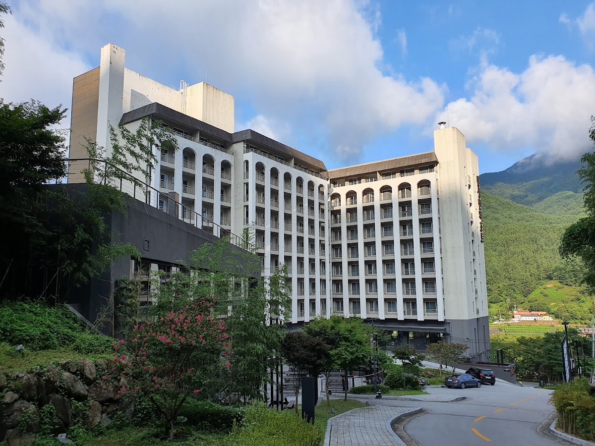 Kensington Resort Jirisan