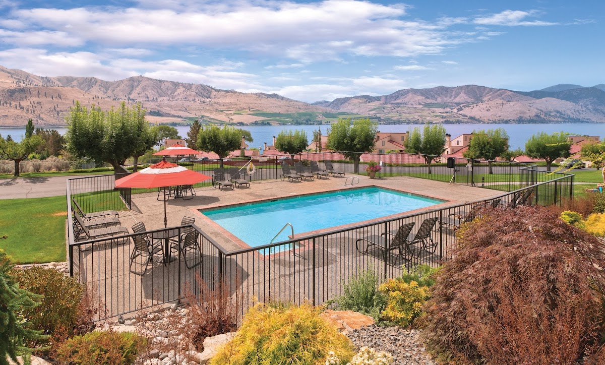 Lake Chelan Shores