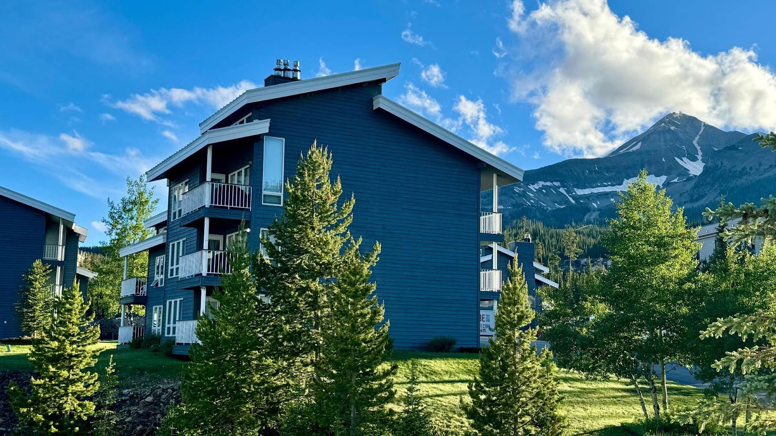 Lake Condominiums at Big Sky
