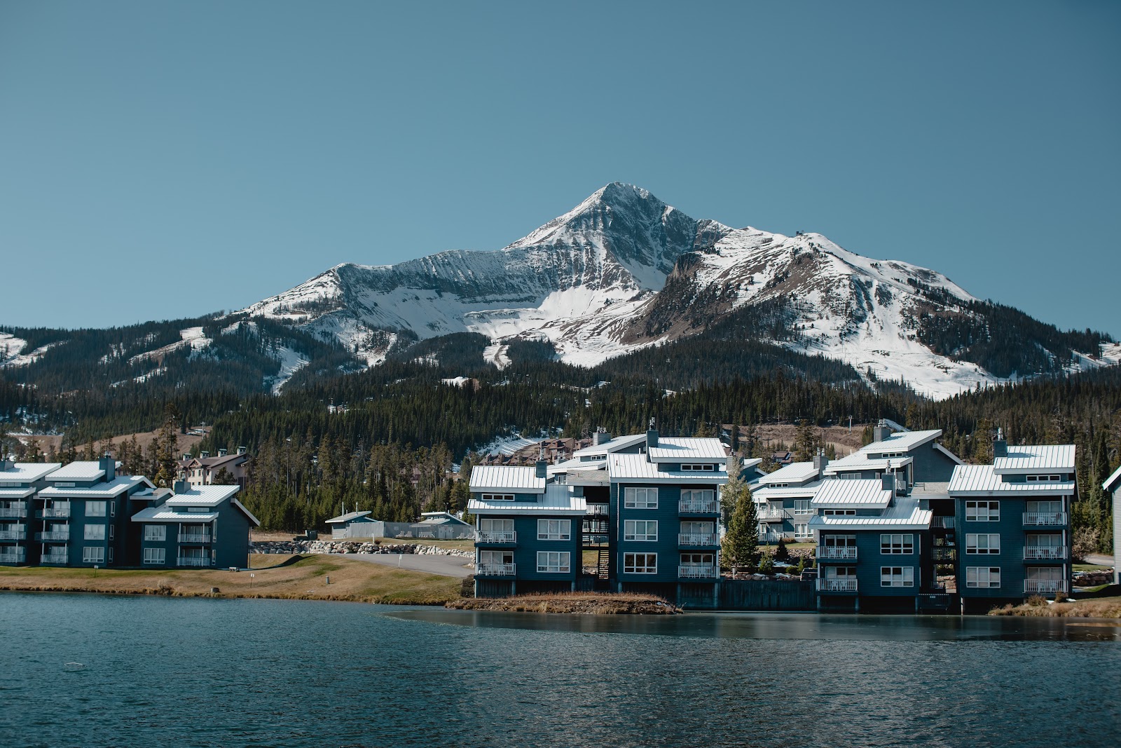 Lake Condominiums at Big Sky