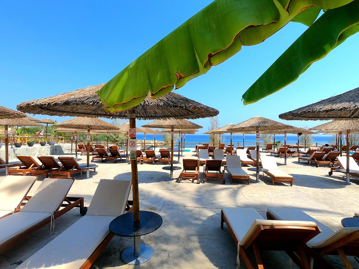 Malama Beach Club