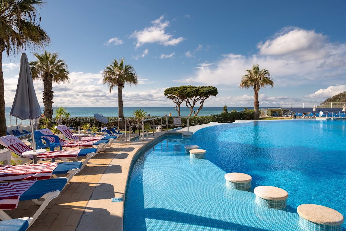 Muthu Ouraview Beach Club