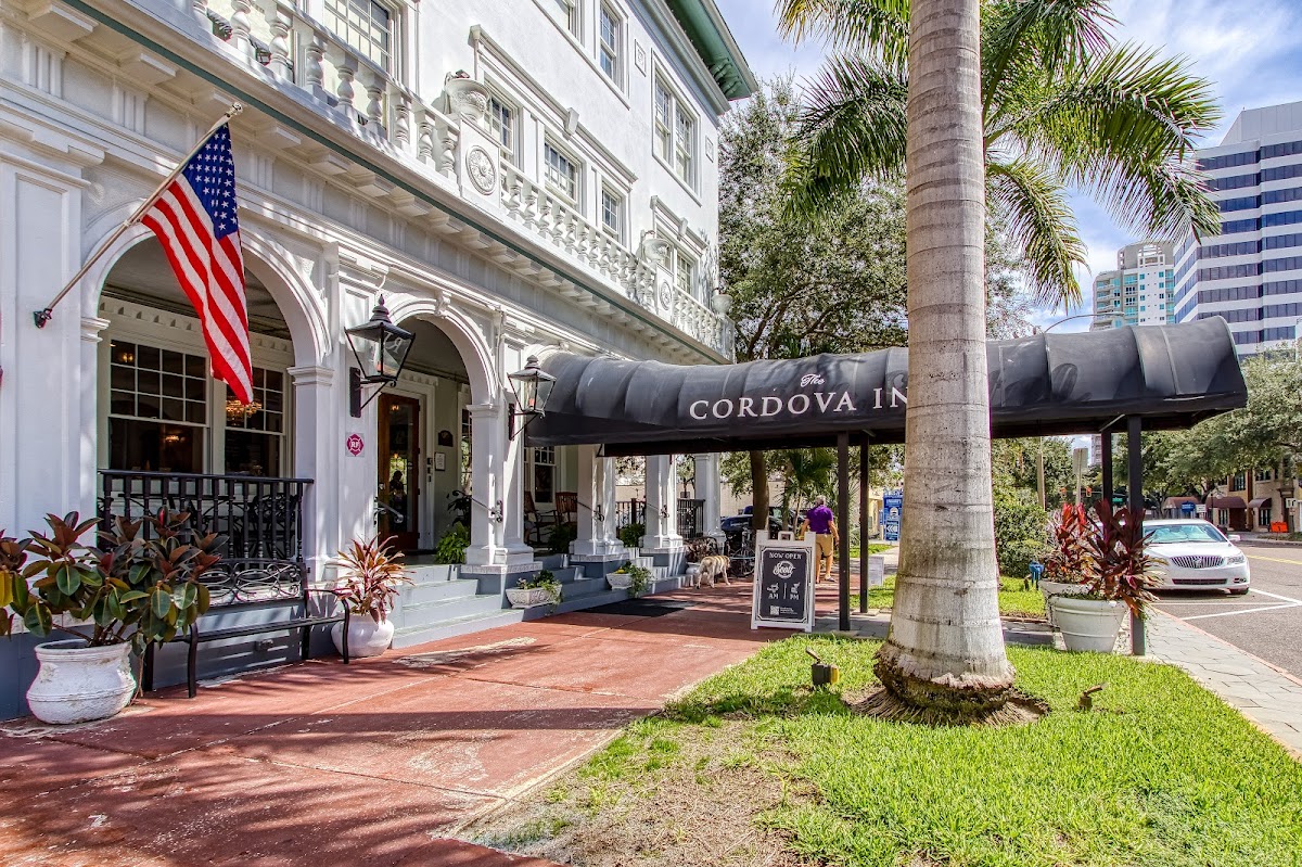 New Hotel Collection Cordova Inn