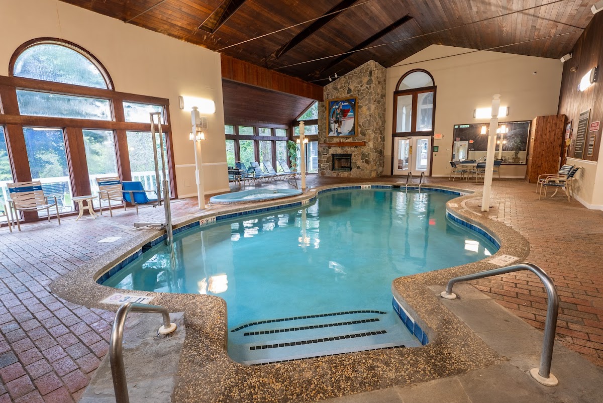 Nordic Village Resort & Suites