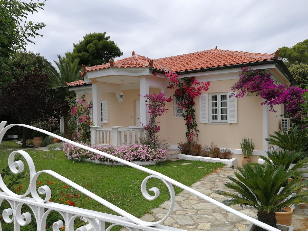 Nostos Village