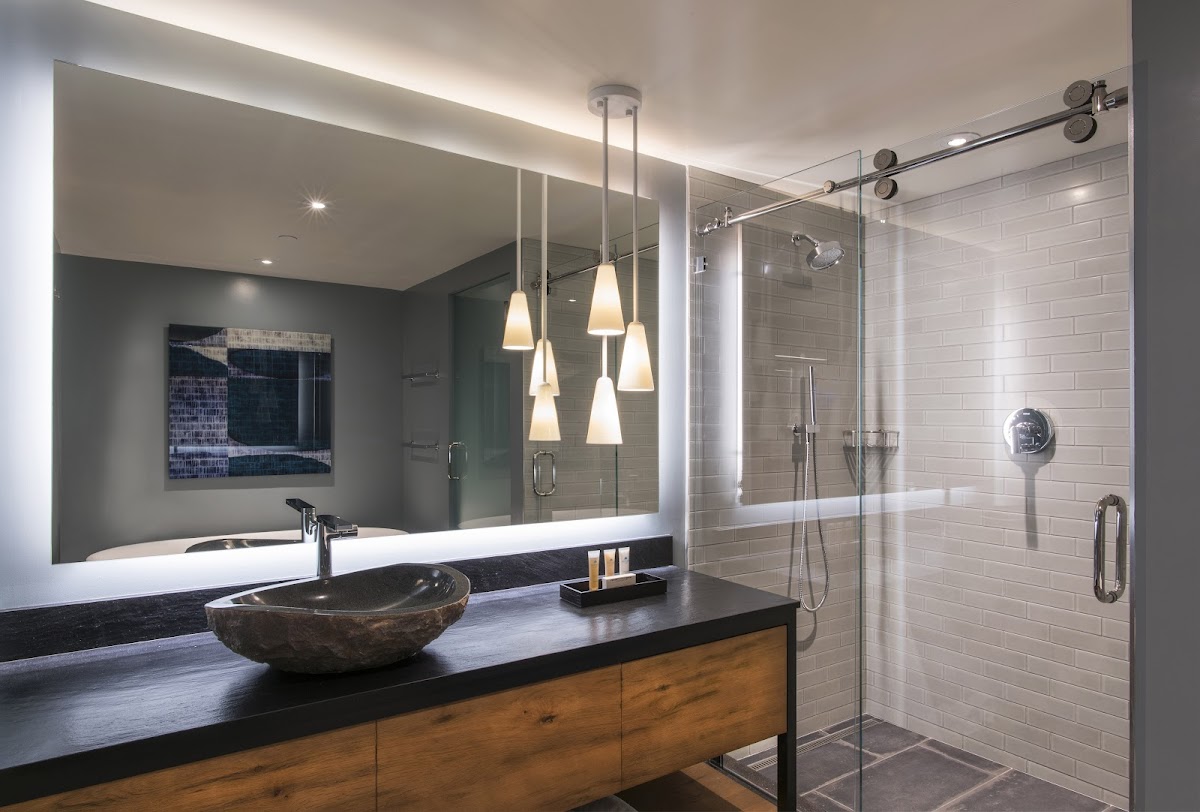Ocean Tower Vacation Suites