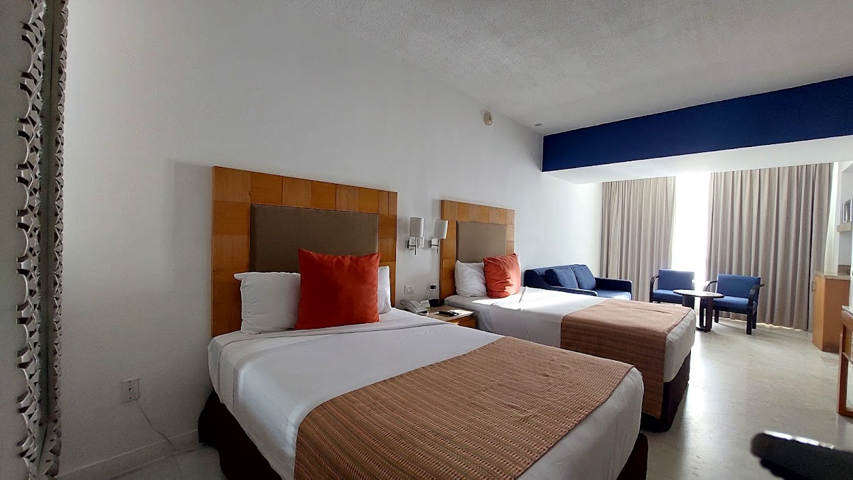 Park Royal Beach Mazatlán
