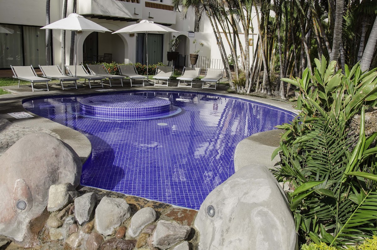 Plaza Pelicanos Grand Beach Resort