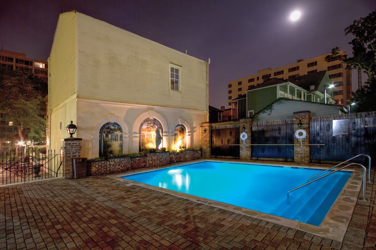 Plaza Suite Hotel Resort