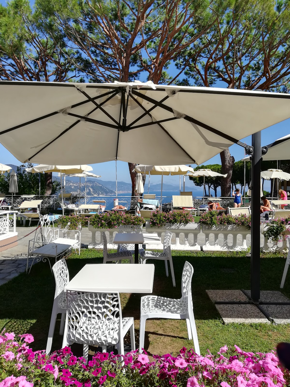 Portofino Est Residence