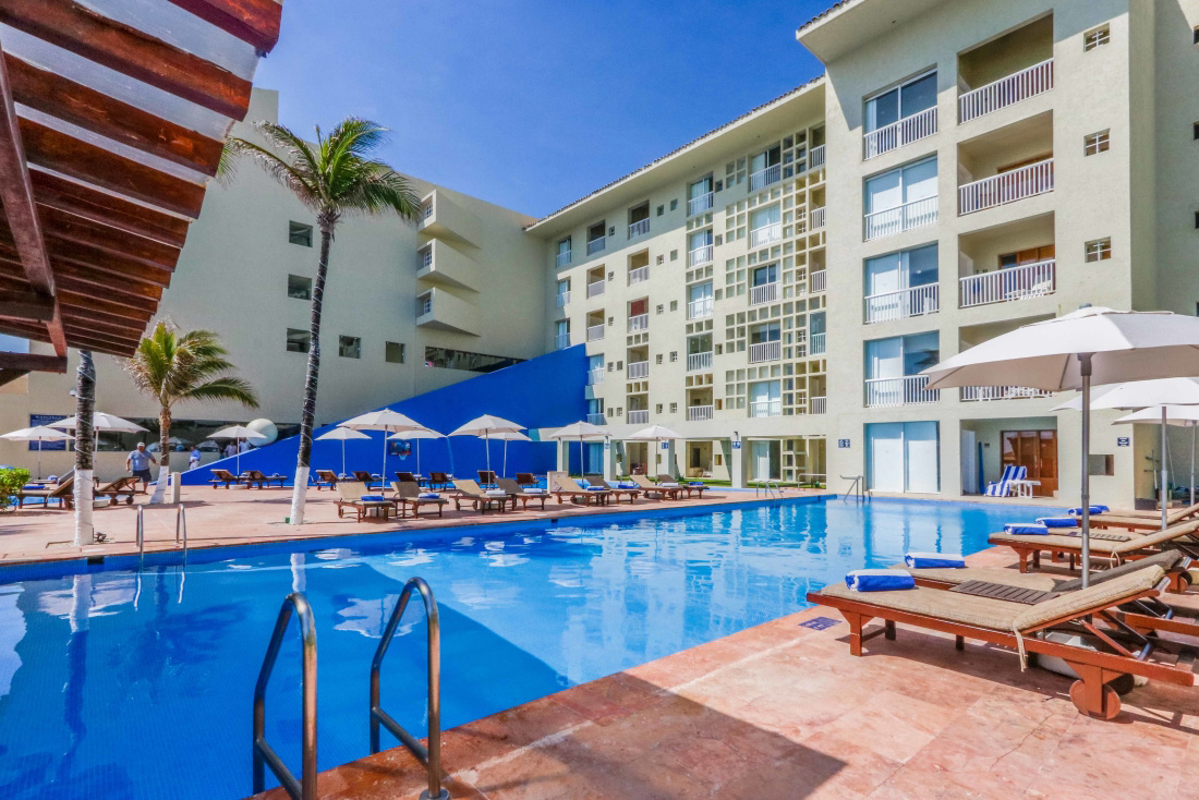 Raintree'S Club Regina Cancún