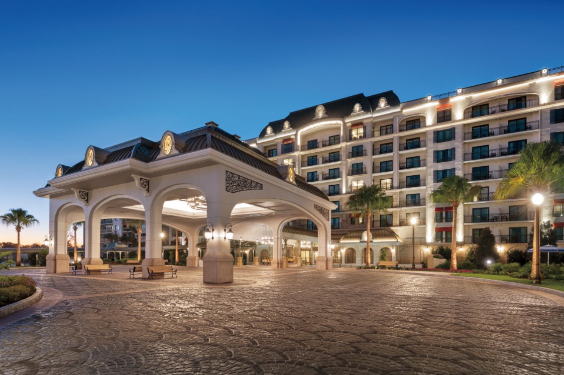 Riviera Beach Resort