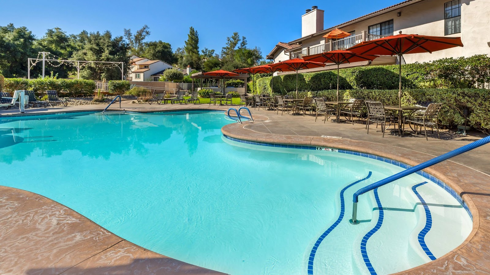 Riviera Oaks Resort & Racquet Club