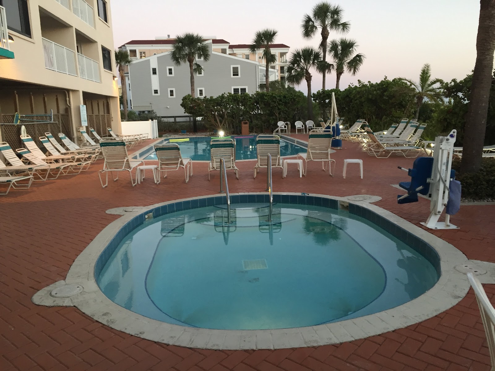 Sand Pebble Resort