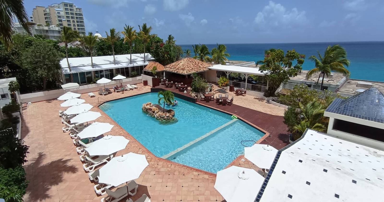 Sapphire Beach Club