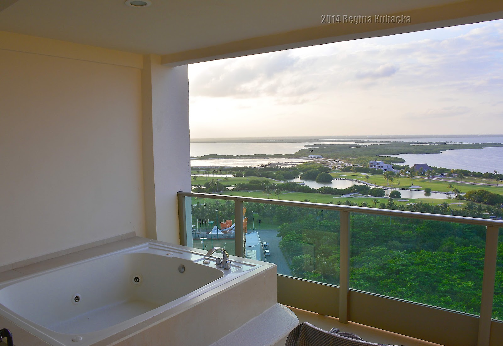 Seadust Cancun Family Resort