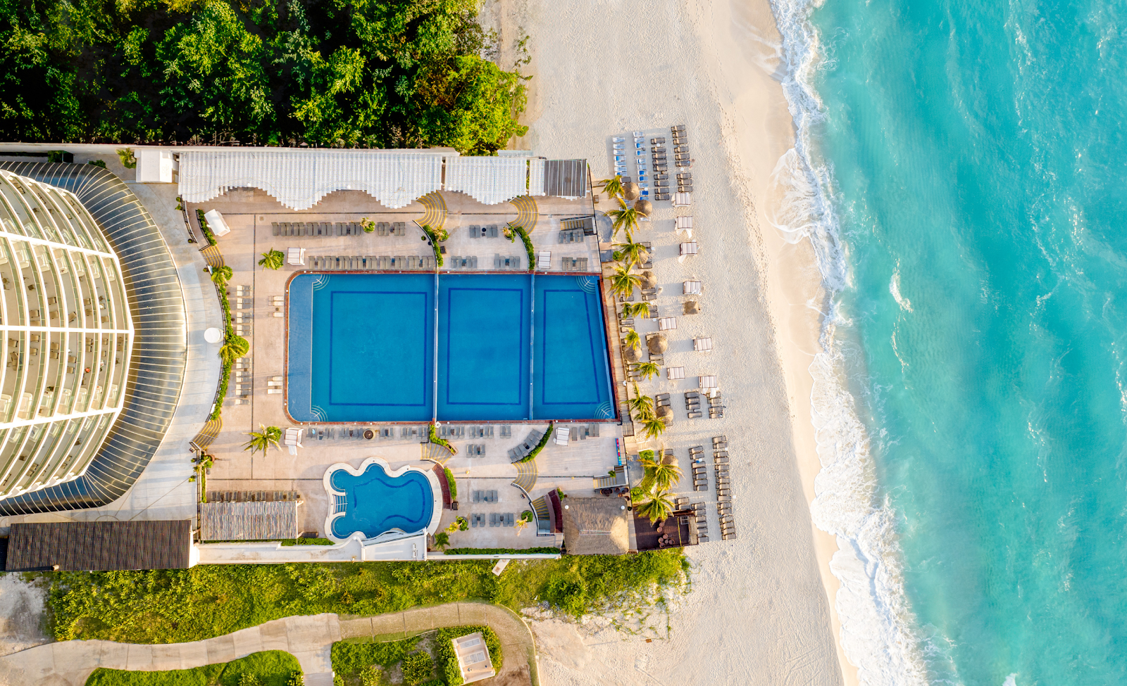 Seadust Cancun Family Resort