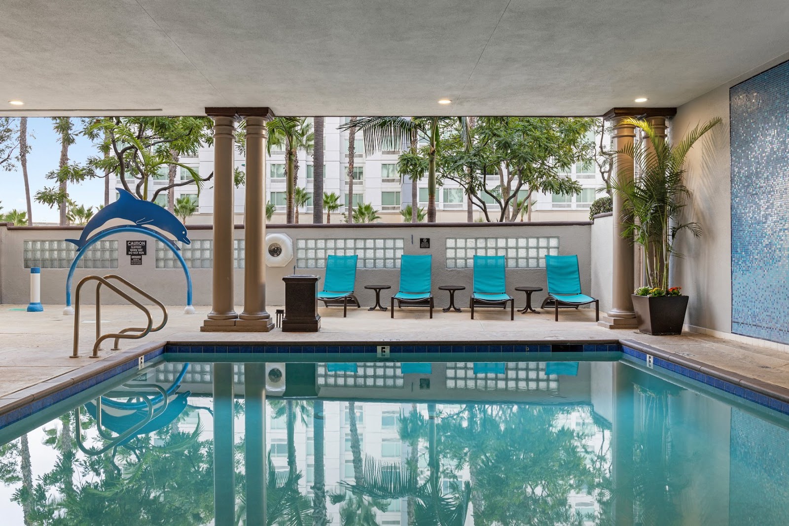 Shell Vacations Club @ Peacock Suites Resort
