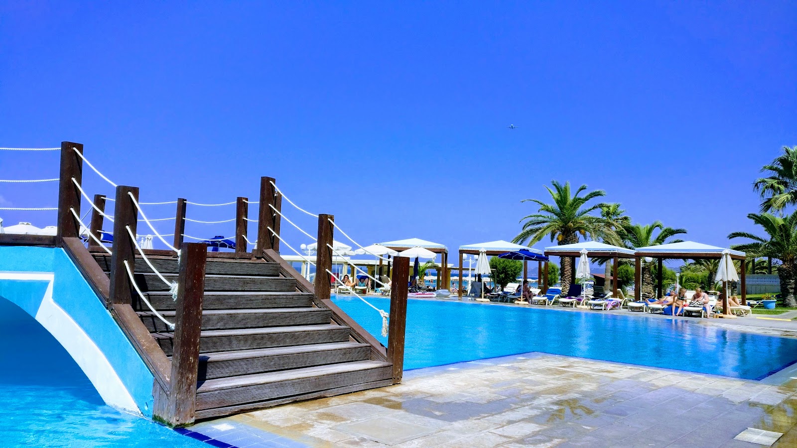 Sun Beach Hotel