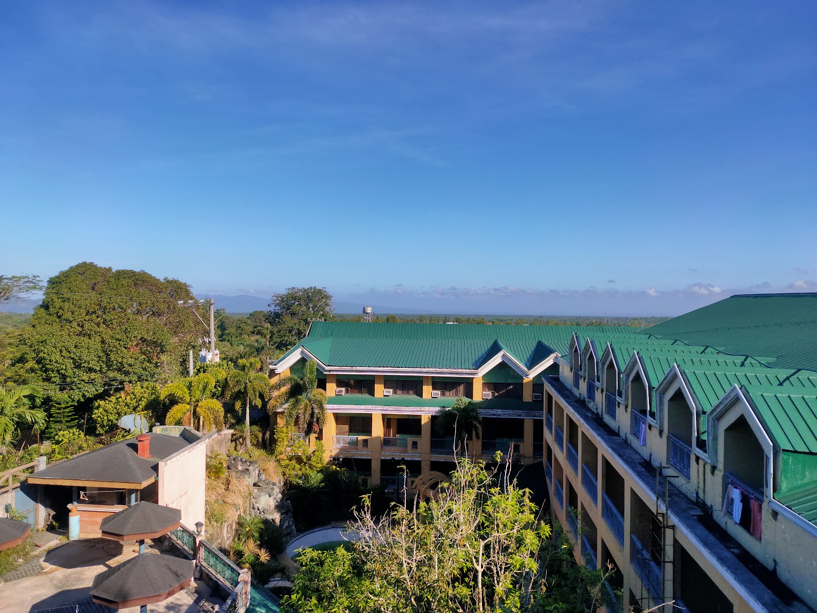 Sunrise Holiday Mansion