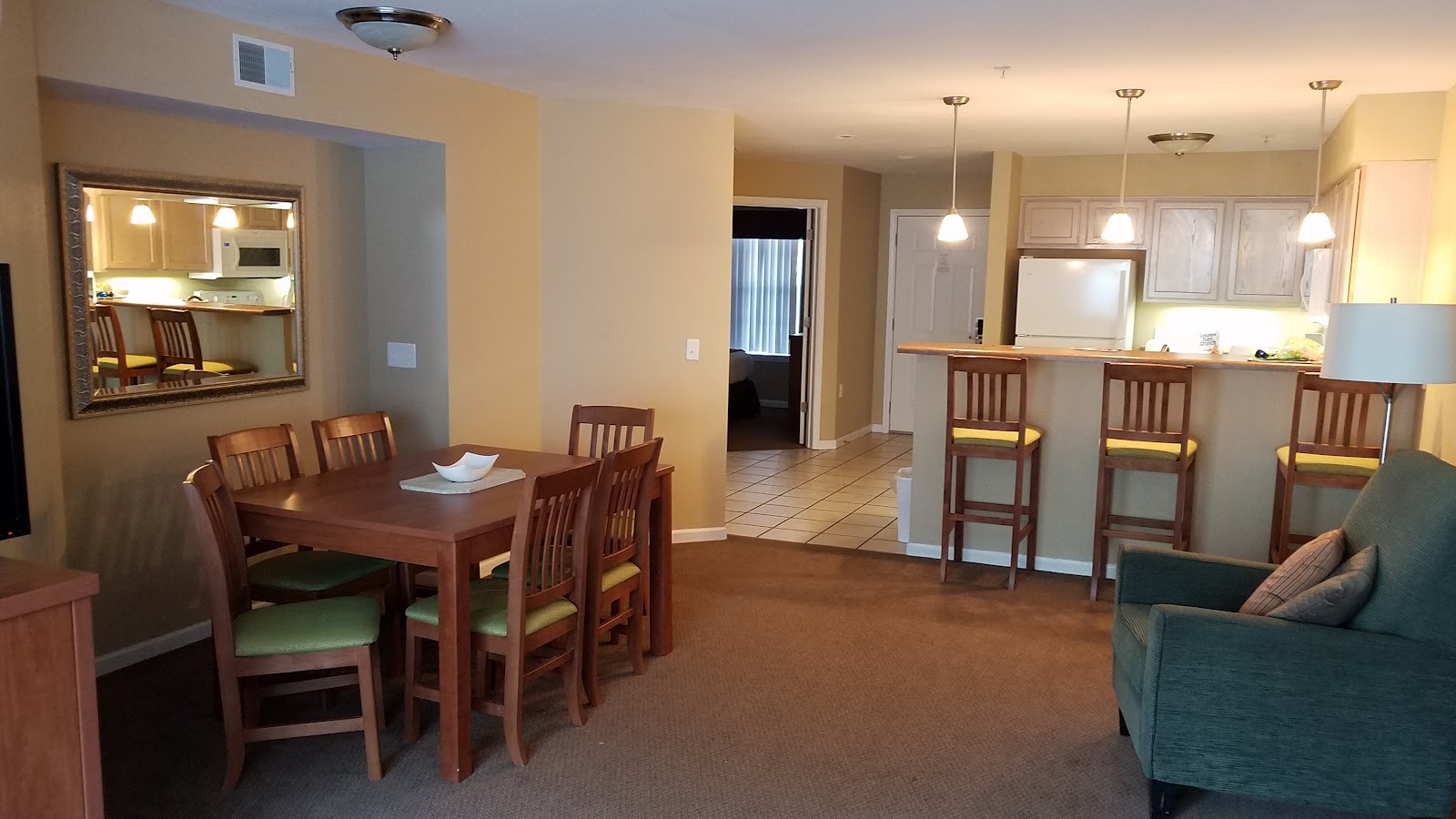 Surrey Vacation Resort - Carriage Place