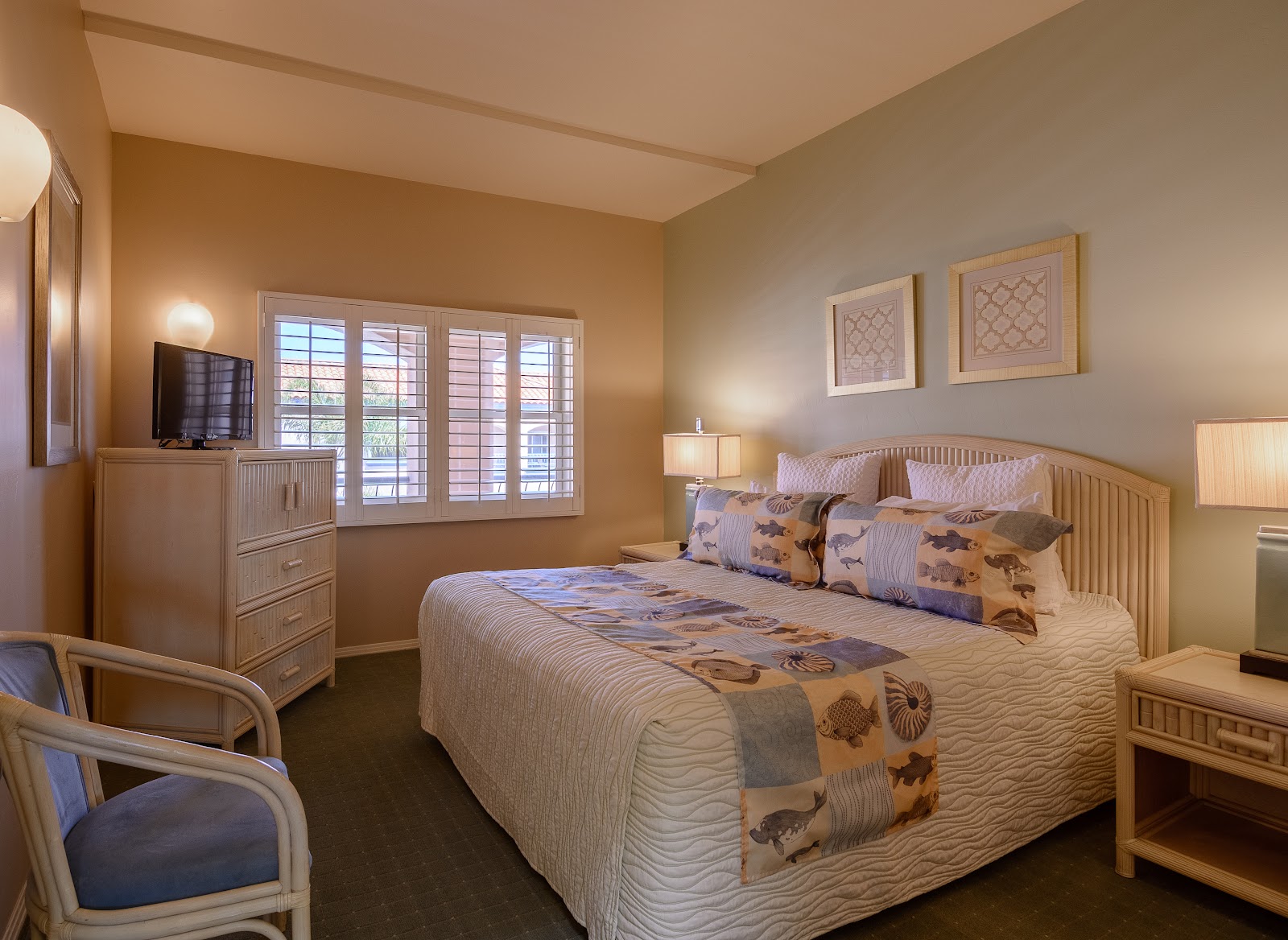 Tamarack Beach Resort