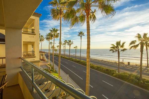Tamarack Beach Resort