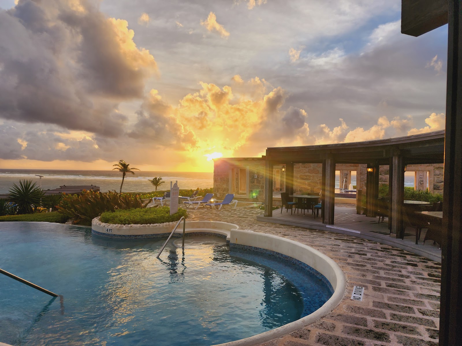 The Crane, A Hilton Grand Vacations Club