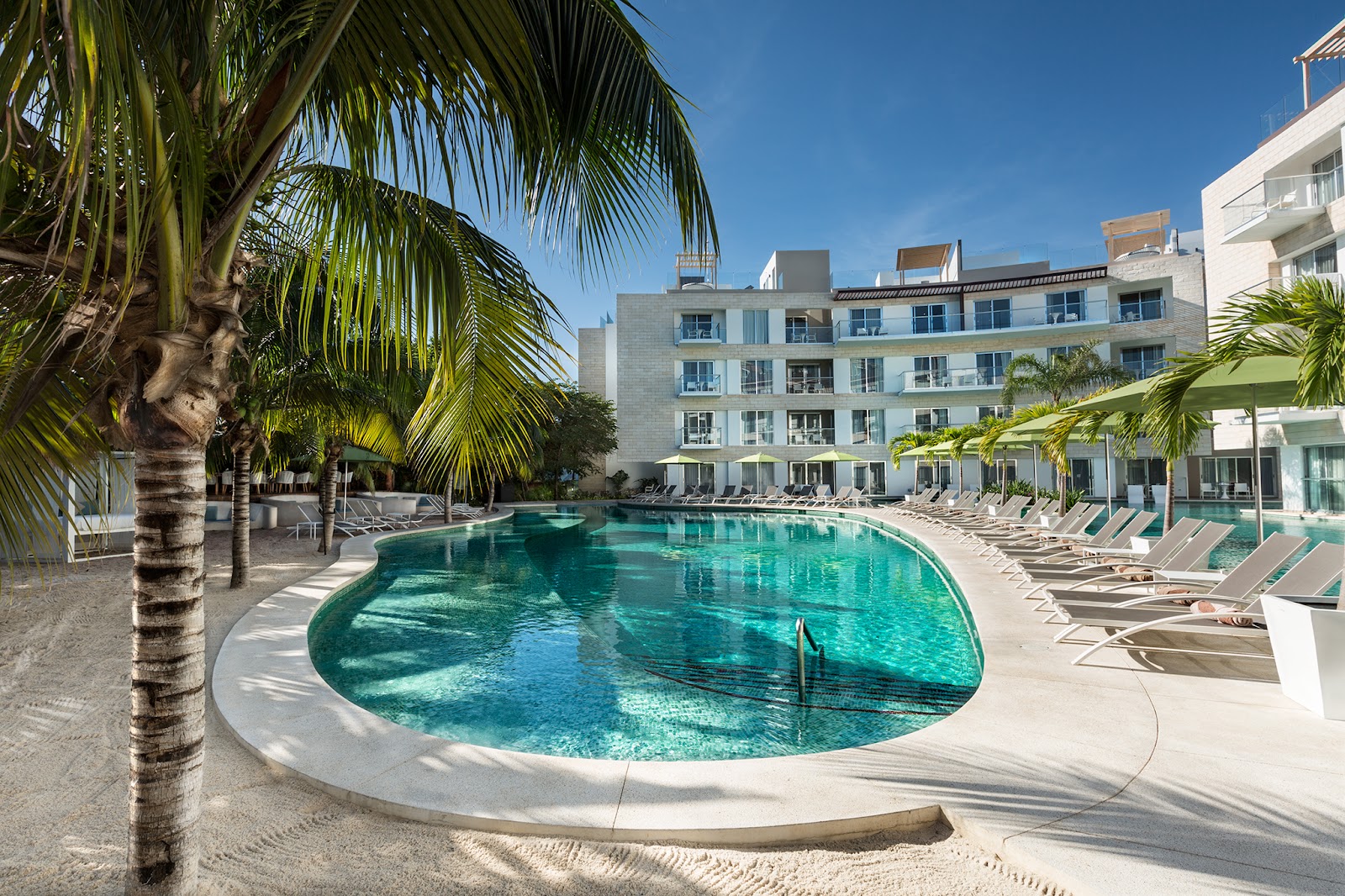 The Fives Beach Hotel - Á la Carte All Inclusive