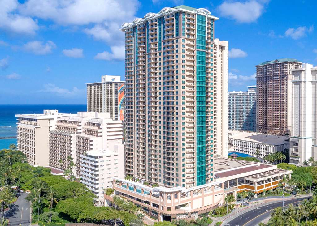 The Grand Islander, A Hilton Grand Vacations Club