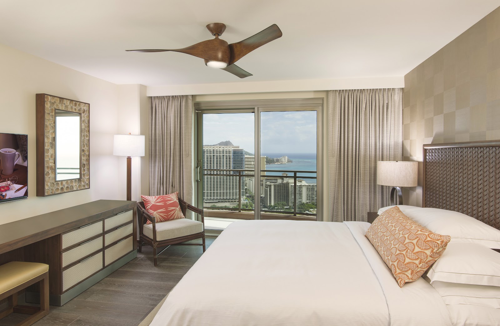The Grand Islander, A Hilton Grand Vacations Club