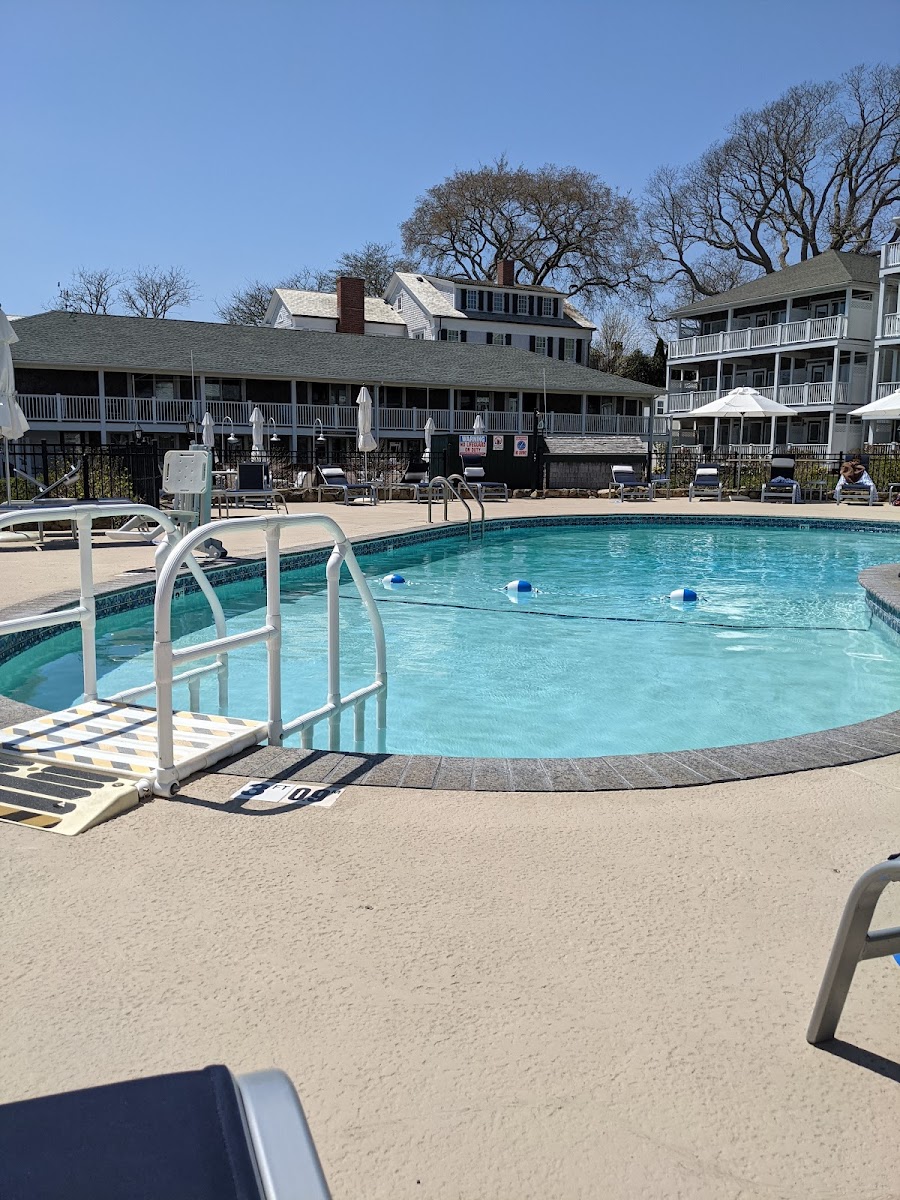 The Harborside Inn