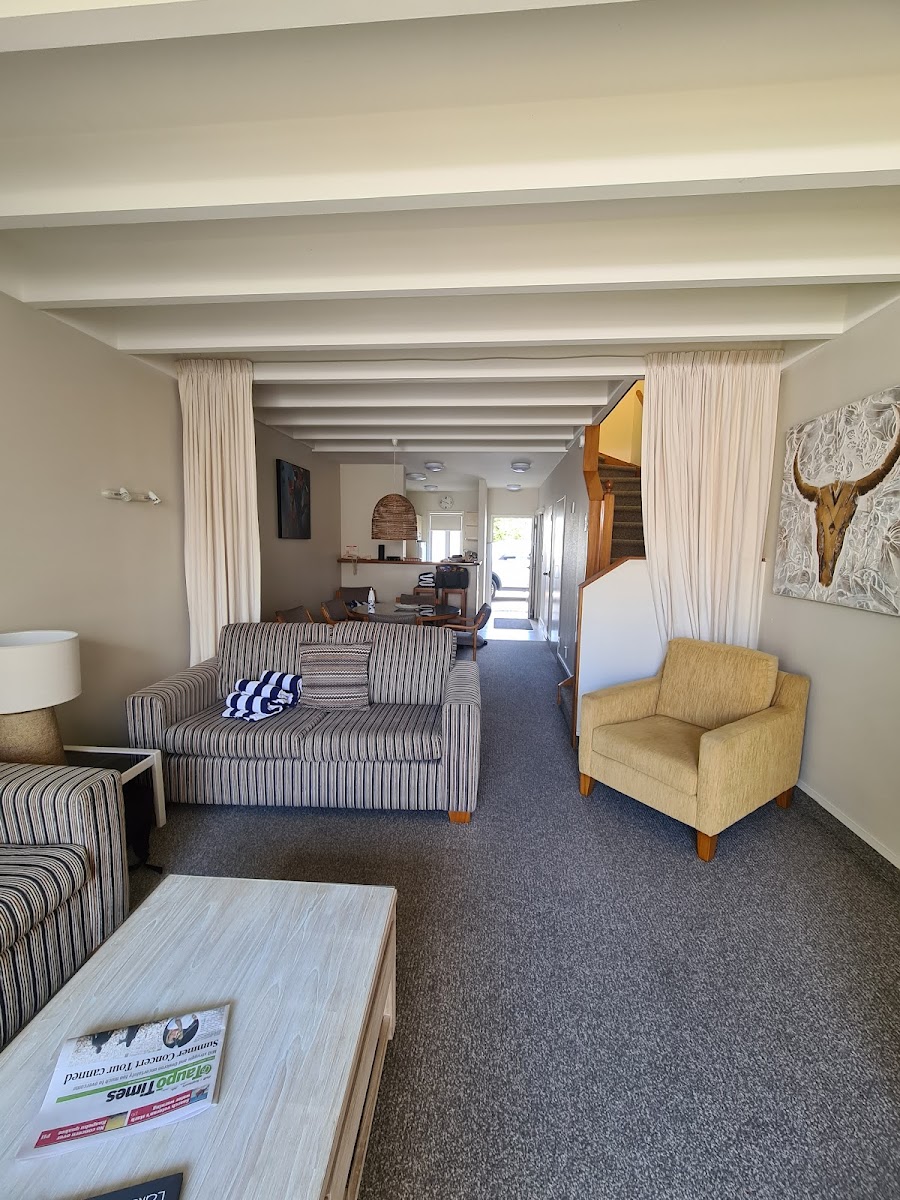 The Lakeside Villas