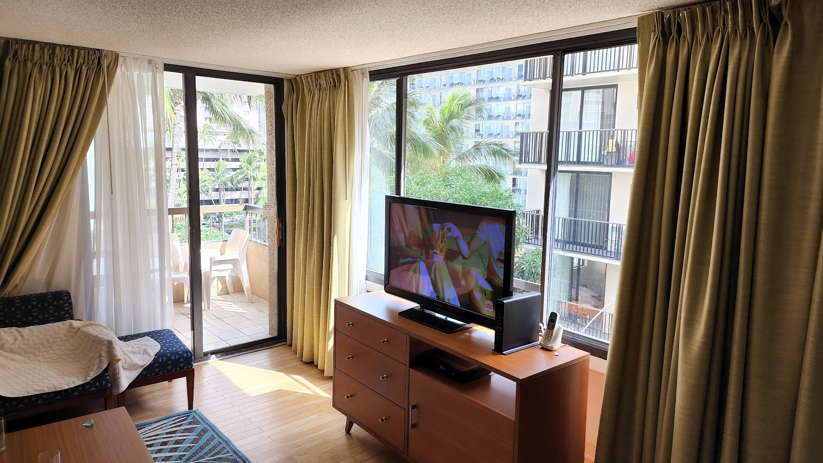 Vacation Internationale Aloha Towers - United States