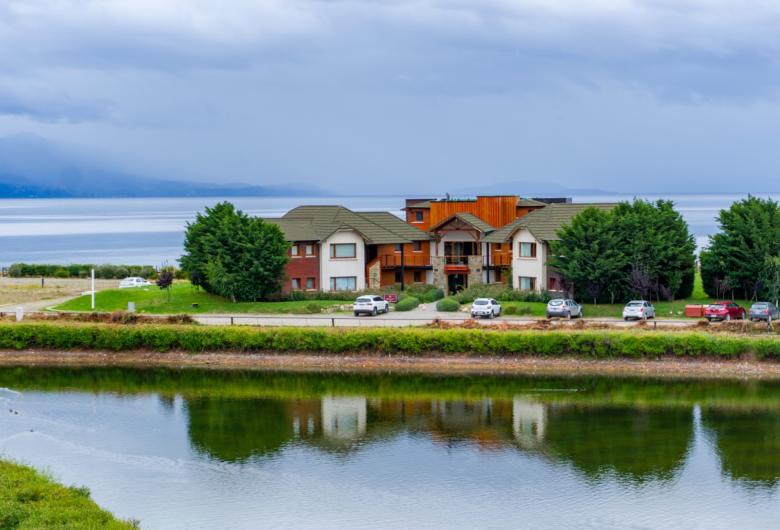Villa Huapi Luxury Resort